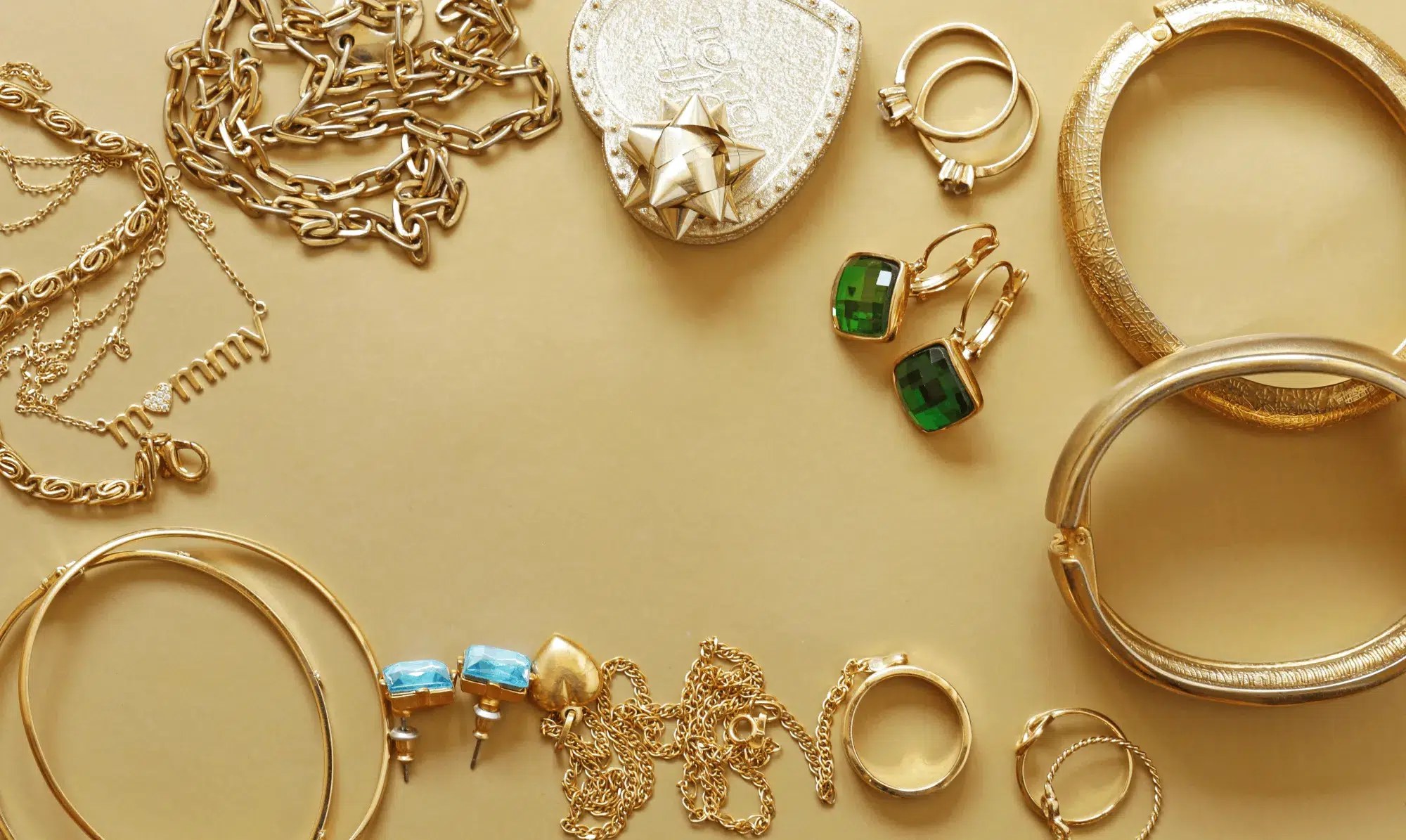 A Step-by-Step Guide to Starting a Jewelry Business in 2024 jewelry business