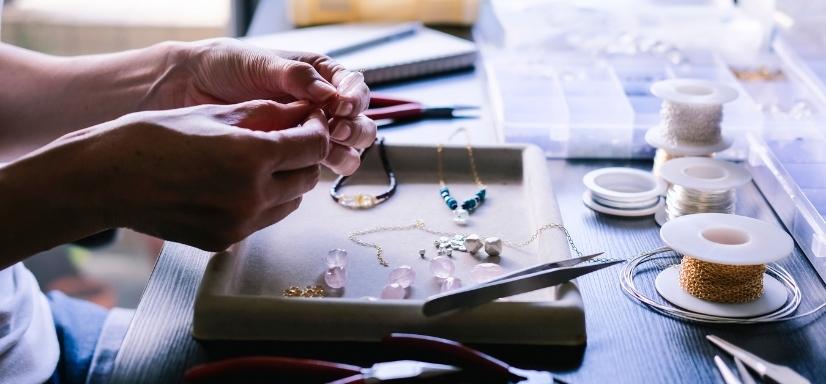 A Step-by-Step Guide to Starting a Jewelry Business in 2024 jewelry business